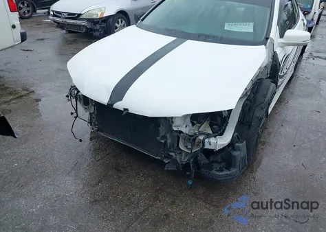 2014 Honda Accord Ex-L V-6 z USA, uszkodzony, nr VIN 1HGCT2B85EA007760